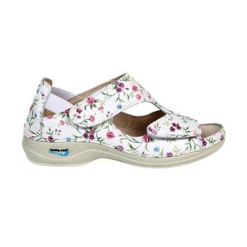 Nursing Wash'Go Sandálias Velcro + Elástico Praga